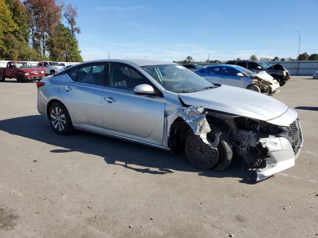 Photo 4 from auction – 2019 NISSAN ALTIMA S with VIN 1N4BL4BV6KC236613