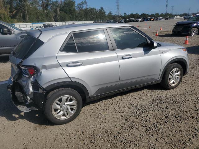 Photo 3 from auction – 2022 HYUNDAI VENUE SE with VIN KMHRB8A33NU160460