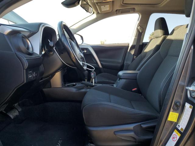 Photo 7 from auction – 2017 TOYOTA RAV4 XLE with VIN JTMWFREV7HJ143082