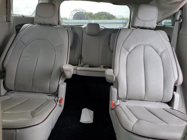 Photo 10 from auction – 2017 CHRYSLER PACIFICA L with VIN 2C4RC1GG9HR846412