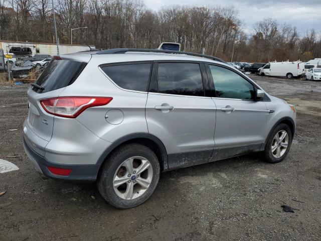 Photo 3 from auction – 2015 FORD ESCAPE SE with VIN 1FMCU9GX5FUB18177