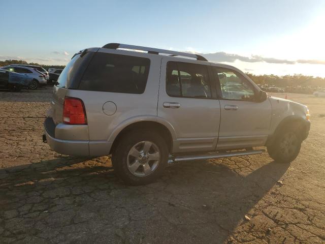 Photo 3 from auction – 2005 FORD EXPLORER L with VIN 1FMZU75W55ZA72232