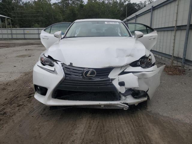 Photo 11 from auction – 2016 LEXUS IS 300 with VIN JTHCM1D29G5011352
