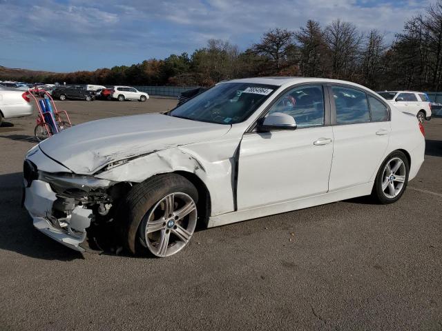 BMW 328 XI 2015 مع رقم تعريف المركبة WBA3B3G51FNT68982 - صورة من المزاد
