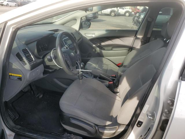 Photo 7 from auction – 2017 KIA FORTE LX with VIN 3KPFK4A73HE105044