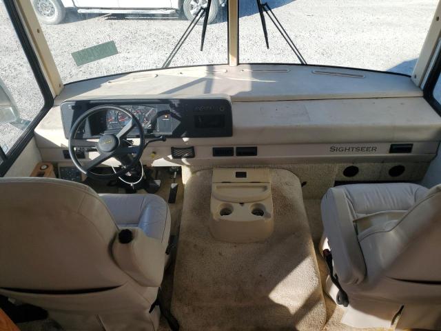 Photo 5 from auction – 2004 WINO MOTORHOME with VIN 5B4LP57G143386902
