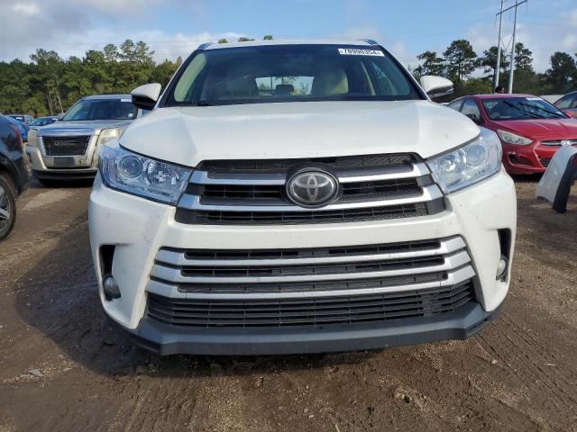 Photo 5 from auction – 2017 TOYOTA HIGHLANDER with VIN 5TDKZRFH6HS199726
