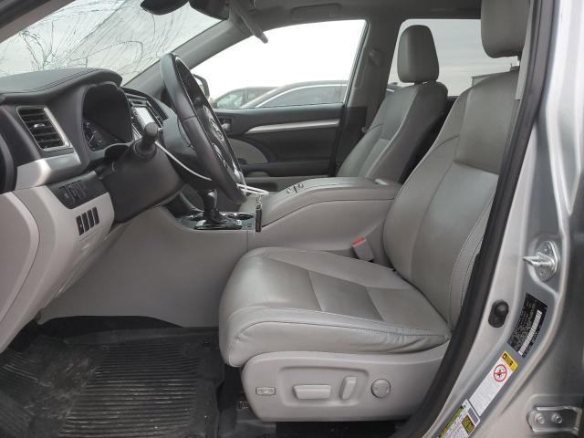 Photo 7 from auction – 2019 TOYOTA HIGHLANDER with VIN 5TDJZRFH1KS629567