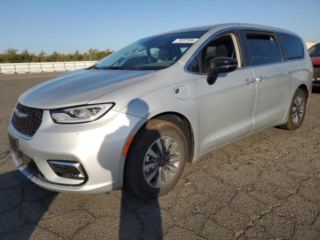 CHRYSLER PACIFICA H 2024 with VIN 2C4RC1S75RR196700 - Photo from auction