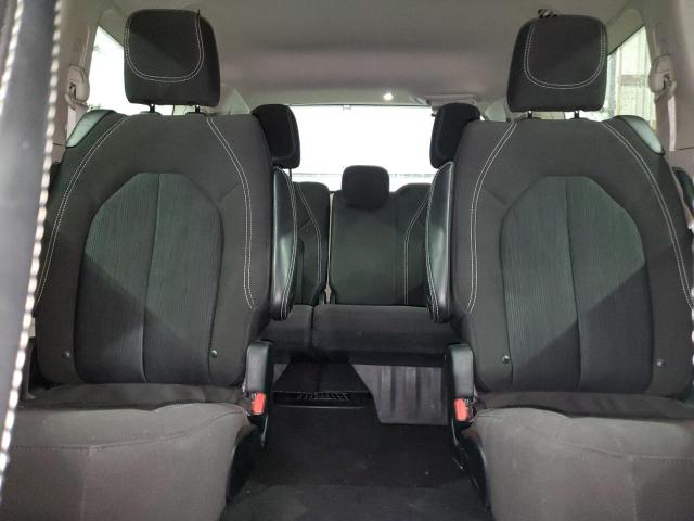 Photo 10 from auction – 2023 CHRYSLER VOYAGER LX with VIN 2C4RC1CG9PR616616