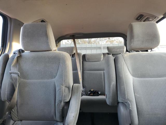 Photo 10 from auction – 2010 TOYOTA SIENNA CE with VIN 5TDKK4CC2AS295004