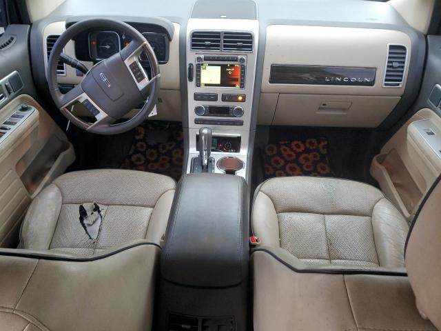 Photo 8 from auction – 2009 LINCOLN MKX with VIN 2LMDU88C19BJ09842