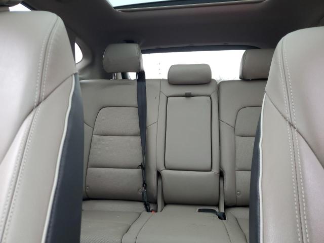Photo 10 from auction – 2020 HYUNDAI TUCSON LIM with VIN KM8J3CAL6LU255461