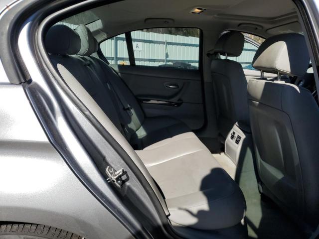 Photo 10 from auction – 2010 BMW 328 I with VIN WBAPH7G51ANM50145