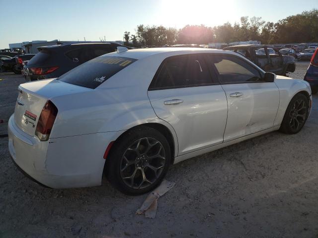 Photo 3 from auction – 2015 CHRYSLER 300 S with VIN 2C3CCABG6FH848977
