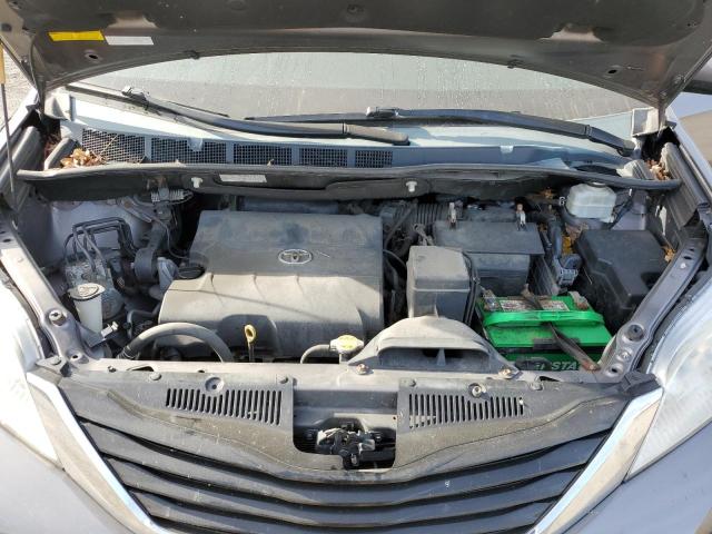 Photo 12 from auction – 2014 TOYOTA SIENNA LE with VIN 5TDJK3DC6ES079523