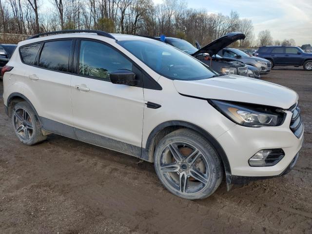 Photo 4 from auction – 2019 FORD ESCAPE SEL with VIN 1FMCU9HD9KUB56249