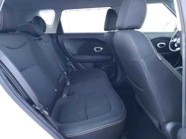 Снимка 11 от търг – 2014 KIA SOUL + с VIN KNDJP3A56E7102669