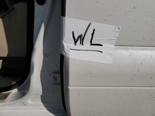 Photo 12 from auction – 2004 LEXUS GX 470 with VIN JTJBT20X040032006