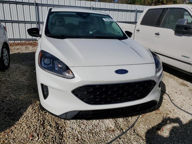 Photo 5 from auction – 2021 FORD ESCAPE SE with VIN 1FMCU0BZ7MUB13564