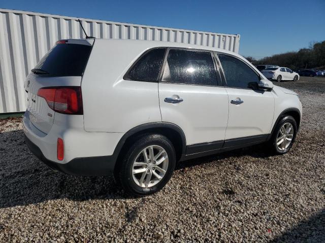 Photo 3 from auction – 2015 KIA SORENTO LX with VIN 5XYKT3A66FG624635