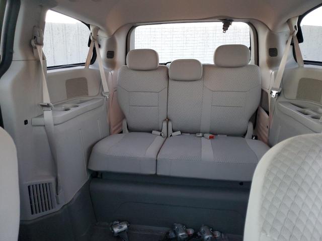 Photo 10 from auction – 2010 DODGE GRAND CARA with VIN 2D4RN4DE1AR256874