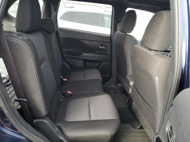 Photo 11 from auction – 2018 MITSUBISHI OUTLANDER with VIN JA4AD3A34JZ066125