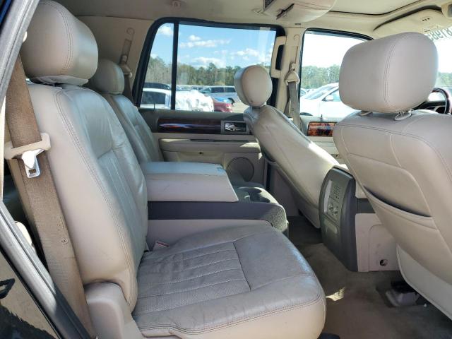 Photo 11 from auction – 2004 LINCOLN NAVIGATOR with VIN 5LMFU27R34LJ17518