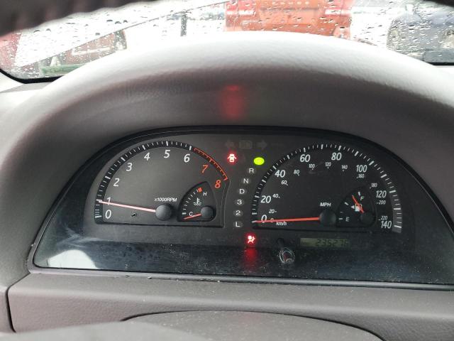 Photo 9 from auction – 2004 TOYOTA CAMRY LE with VIN 4T1BF30K24U570814