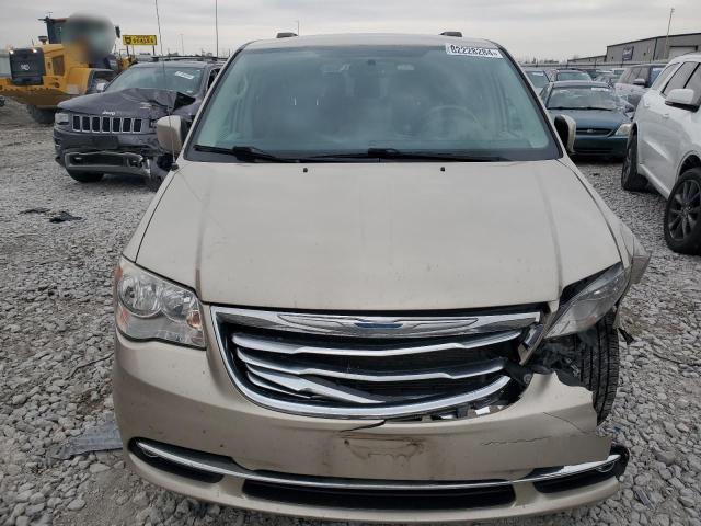 Photo 5 from auction – 2016 CHRYSLER TOWN & COU with VIN 2C4RC1BG2GR269437