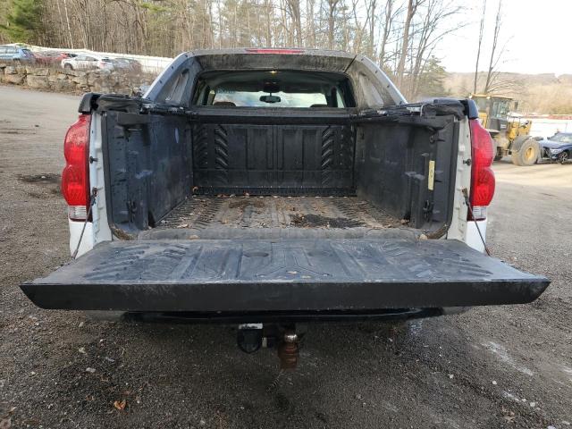 Photo 6 from auction – 2004 CHEVROLET AVALANCHE with VIN 3GNEC12TX4G211984