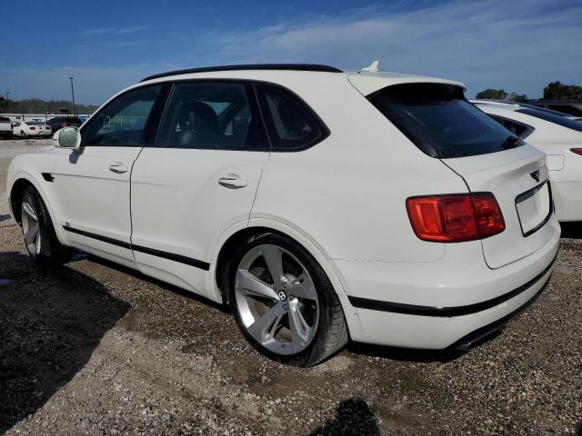 Photo 2 from auction – 2018 BENTLEY BENTAYGA with VIN SJAAC4ZV7JC017462