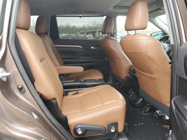 Photo 11 from auction – 2019 TOYOTA HIGHLANDER with VIN 5TDDZRFH5KS995559