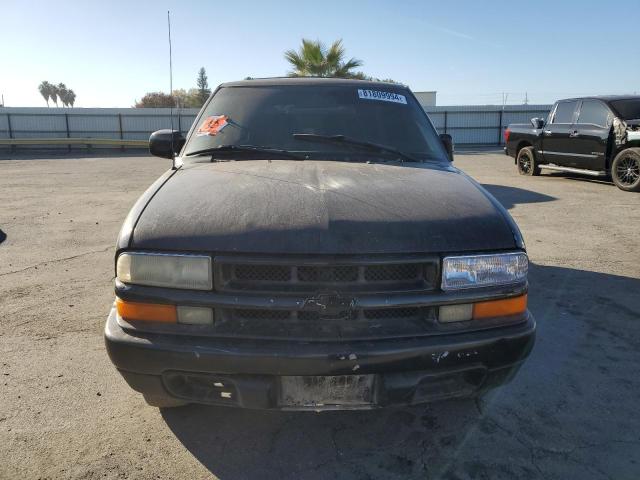 Photo 5 from auction – 2000 CHEVROLET BLAZER with VIN 1GNCS18W9YK197621