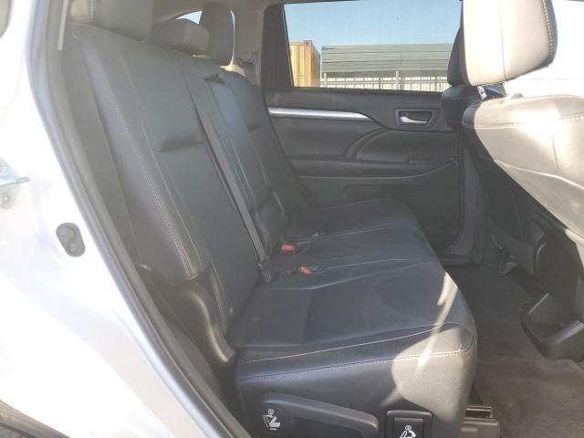 Photo 11 from auction – 2016 TOYOTA HIGHLANDER with VIN 5TDKKRFH6GS144874