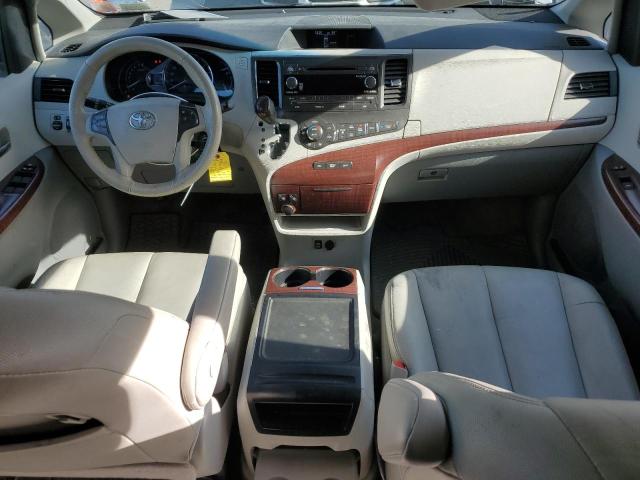 Photo 8 from auction – 2014 TOYOTA SIENNA XLE with VIN 5TDYK3DC3ES411965