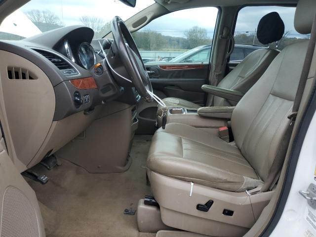 Photo 7 from auction – 2014 CHRYSLER TOWN & COU with VIN 2C4RC1BG2ER433816