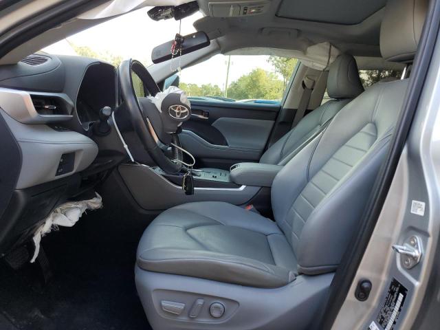 Photo 7 from auction – 2021 TOYOTA HIGHLANDER with VIN 5TDGARAH2MS010732