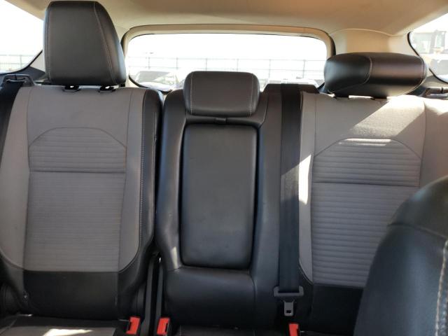 Photo 10 from auction – 2017 FORD ESCAPE SE with VIN 1FMCU0GD2HUA13813
