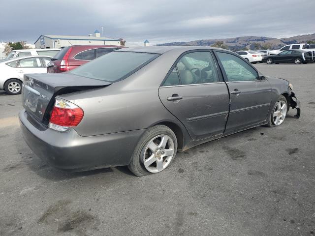 Photo 3 from auction – 2005 TOYOTA CAMRY LE with VIN 4T1BF30K35U619441