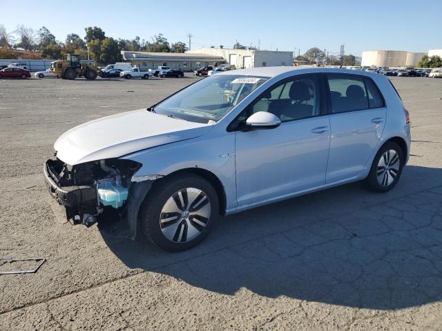 VOLKSWAGEN E-GOLF SE 2017 with VIN WVWKR7AU7HW954312 - Photo from auction