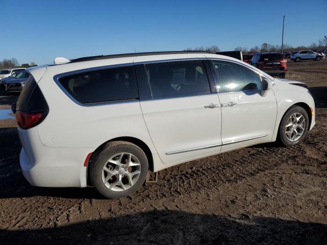 Photo 3 from auction – 2017 CHRYSLER PACIFICA T with VIN 2C4RC1BG9HR758046