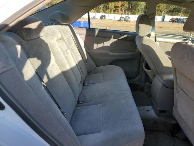 Photo 10 from auction – 2004 TOYOTA CAMRY LE with VIN 4T1BE32K84U320526