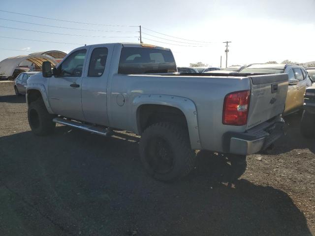Фото 2 с аукциона – 2008 CHEVROLET SILVERADO с VIN 1GCHK29658E182289