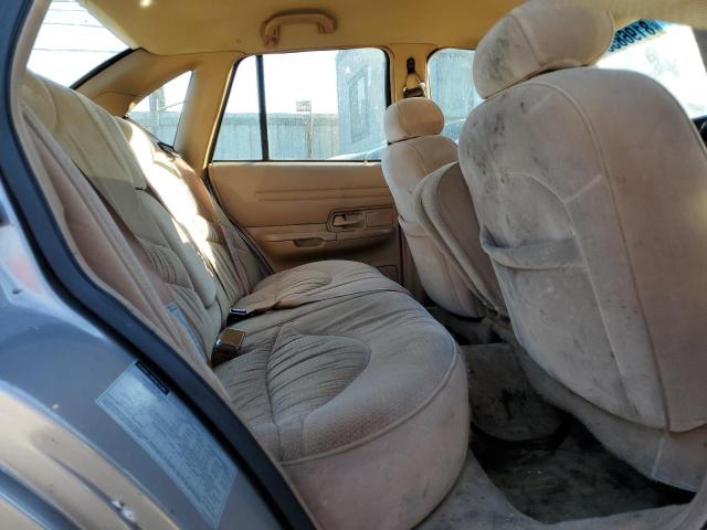 Photo 10 from auction – 1995 FORD CROWN VICT with VIN 2FALP74W7SX106035