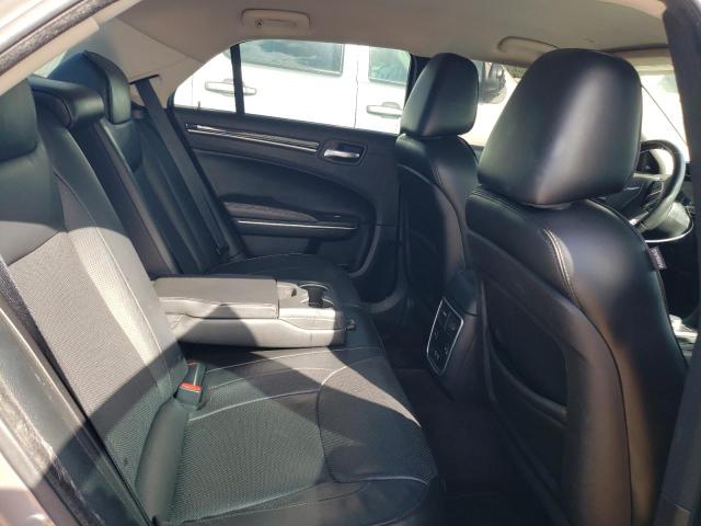 Photo 10 from auction – 2018 CHRYSLER 300 LIMITE with VIN 2C3CCAEG8JH167921