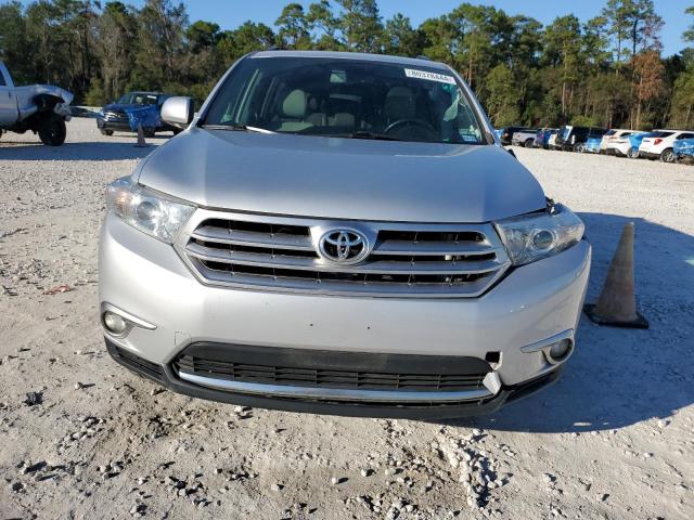 Photo 5 from auction – 2013 TOYOTA HIGHLANDER with VIN 5TDDK3EH9DS185485