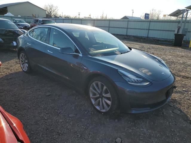 Снимка 4 от търг – 2019 TESLA MODEL 3 с VIN 5YJ3E1EB3KF209865