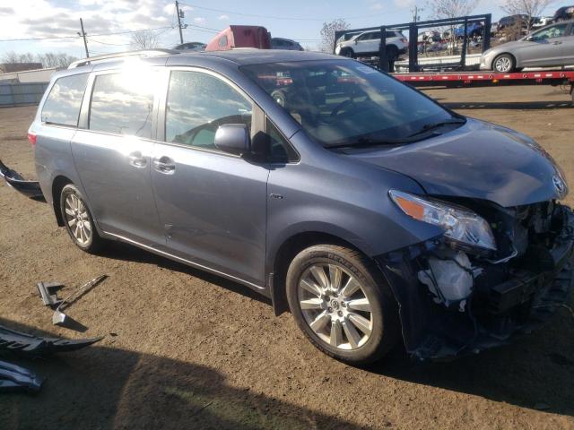 Photo 4 from auction – 2017 TOYOTA SIENNA XLE with VIN 5TDDZ3DC0HS161809