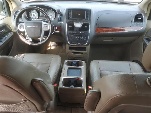 Photo 8 from auction – 2016 CHRYSLER TOWN & COU with VIN 2C4RC1BGXGR173975